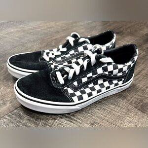 Vans Off the Wall Checkered Black White Old Skool Skate Shoes youth size 4